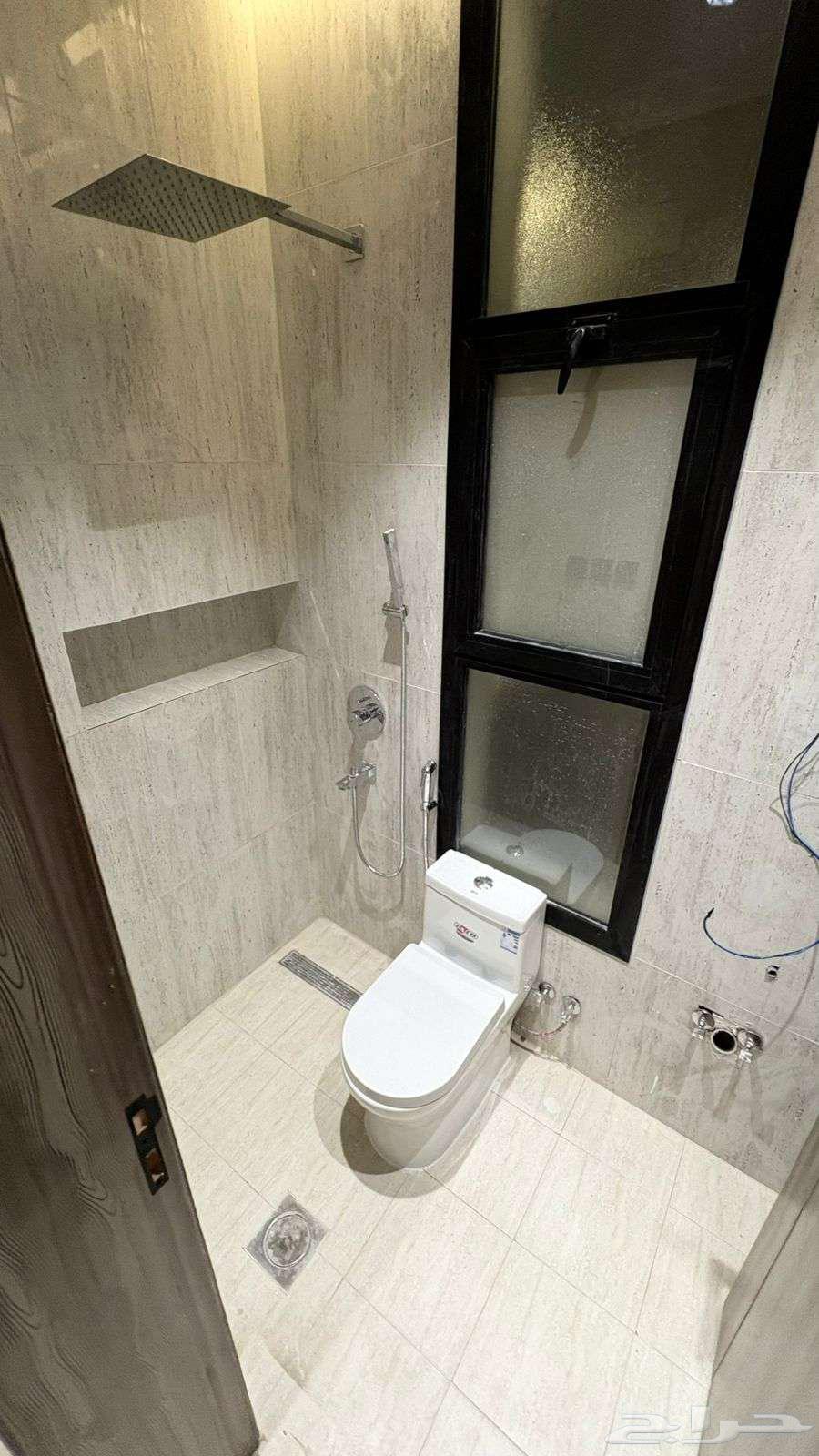 5 bedroom apartment in Warqan, Madinah 12