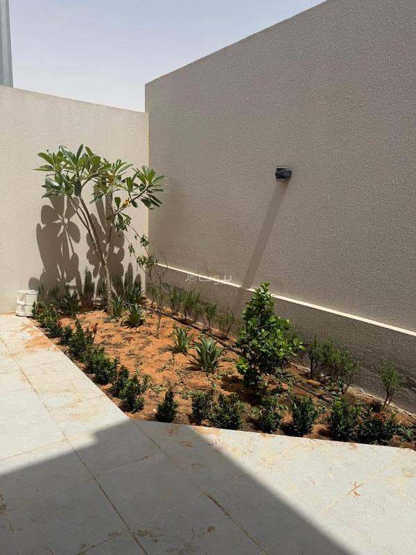 5 bedroom villa in King Khalid International Airport, Riyadh 5