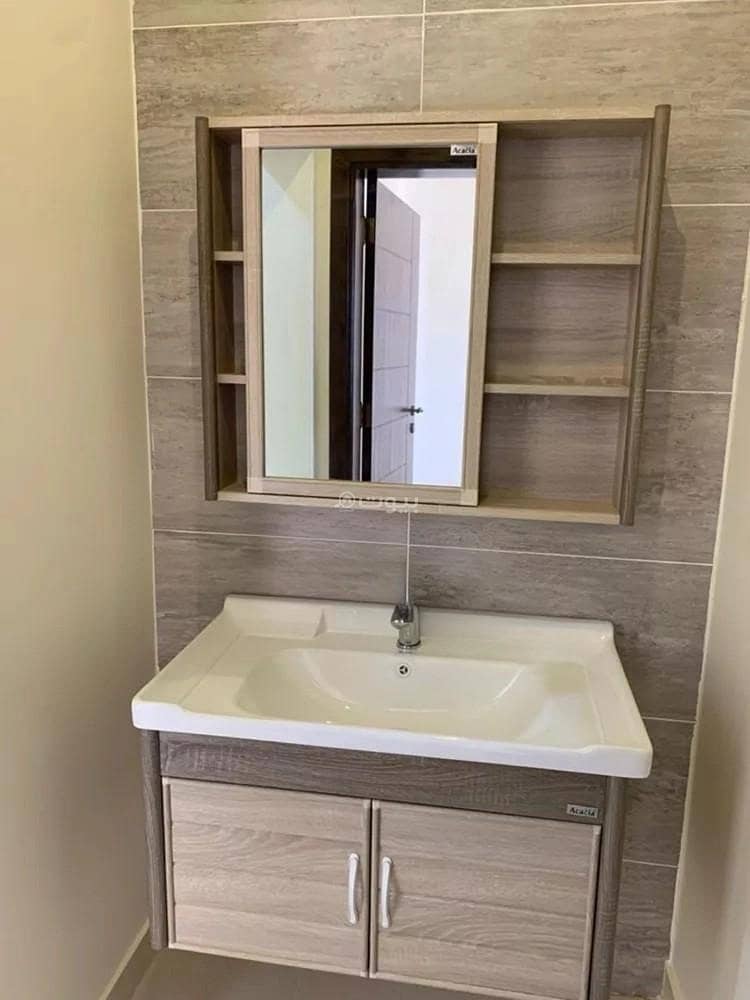 3 bedroom apartment in Al Lulu, Jeddah 8