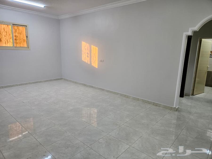 4 bedroom apartment in Al Aziziyah, Riyadh 9