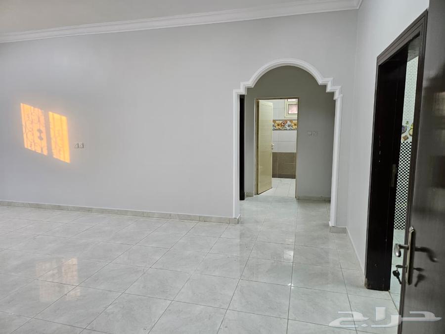 4 bedroom apartment in Al Aziziyah, Riyadh 6
