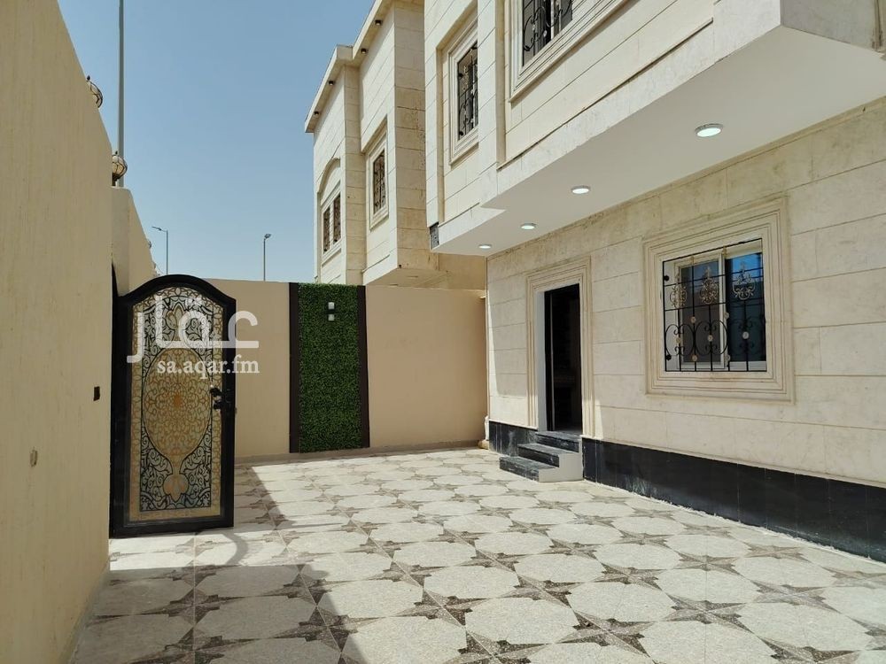 6 bedroom villa in Dahiat King Fahd, Eastern Province 12