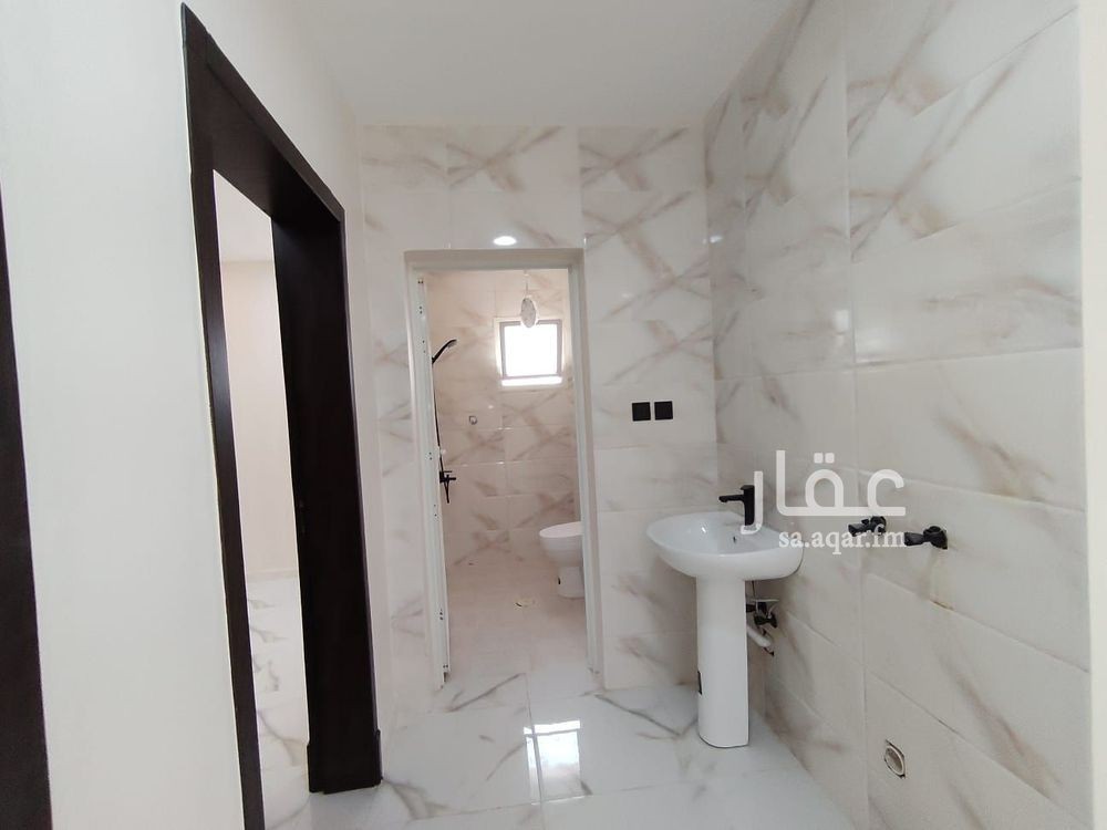 6 bedroom villa in Dahiat King Fahd, Eastern Province 5