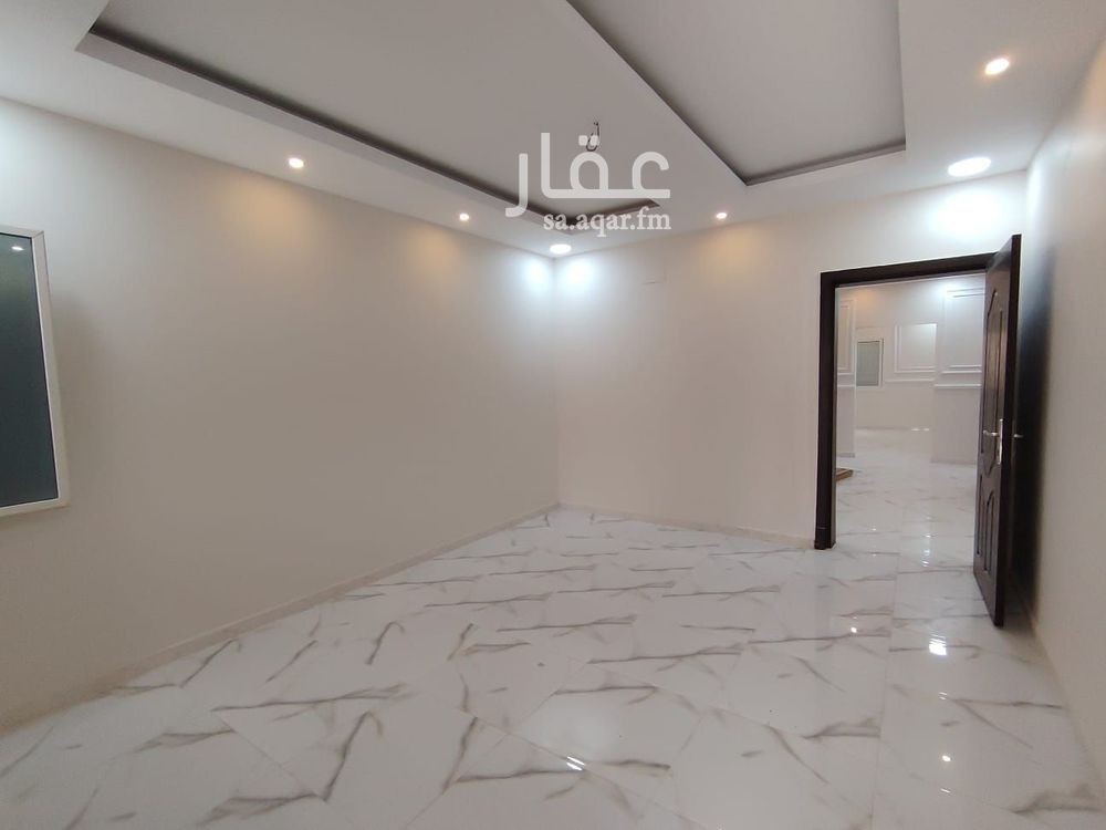 6 bedroom villa in Dahiat King Fahd, Eastern Province 23
