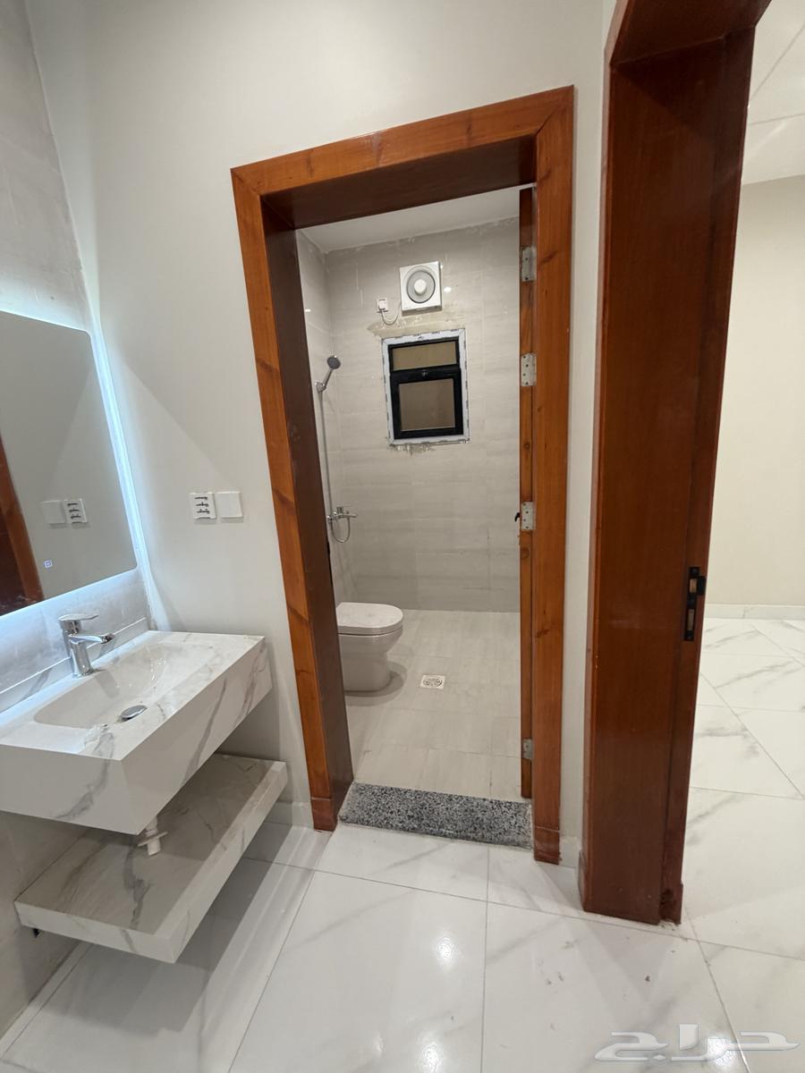 3 bedroom apartment in Al Ajwad, Jeddah 7