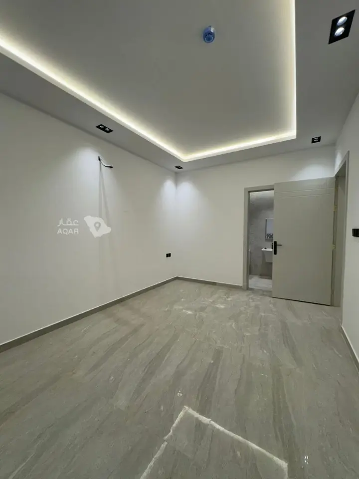 3 bedroom apartment in Al Uraija Al Gharbiyah, Riyadh 8