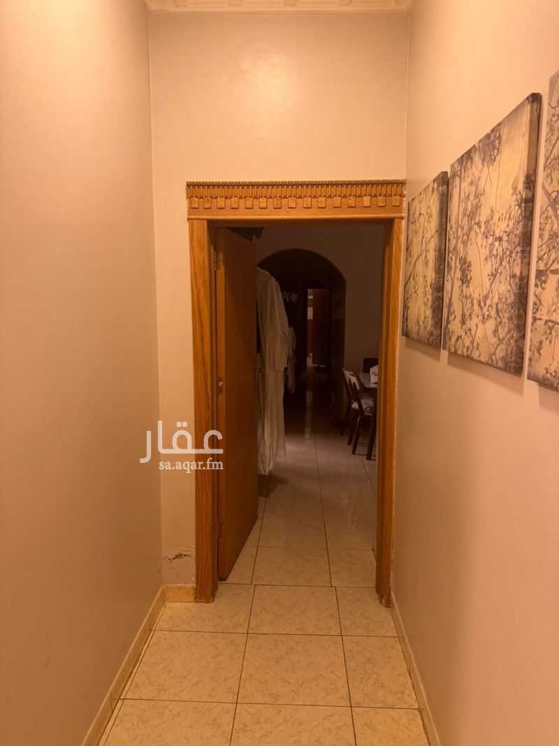 3 bedroom apartment in Ishbiliyah, Riyadh 6
