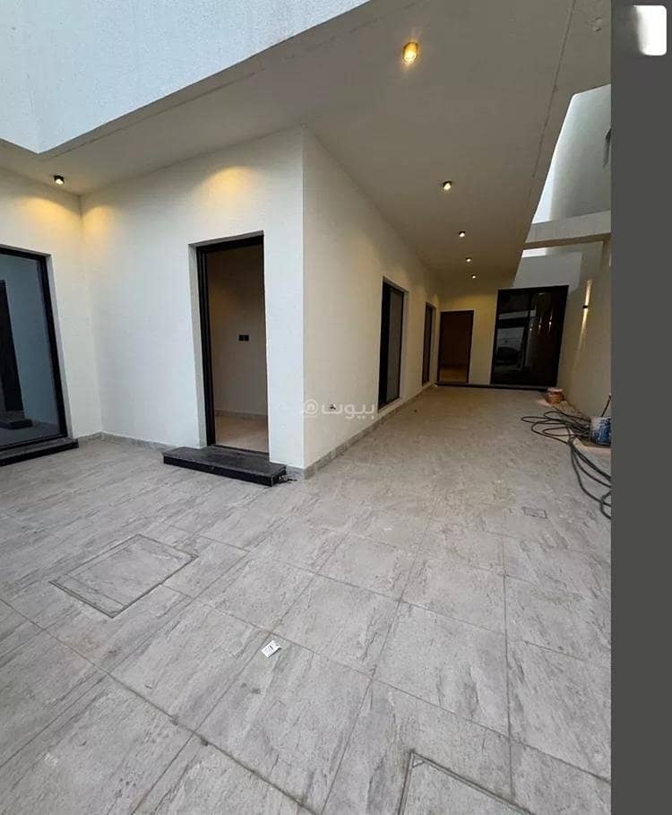 6 bedroom villa in Al Sufun, Eastern Province 2