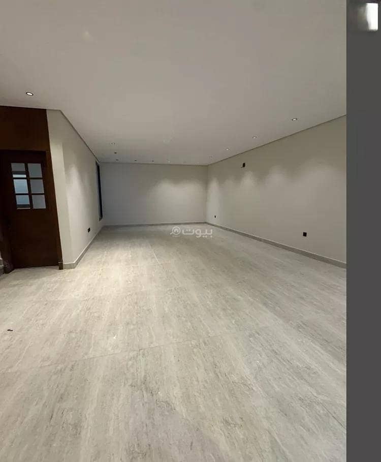 6 bedroom villa in Al Sufun, Eastern Province 13