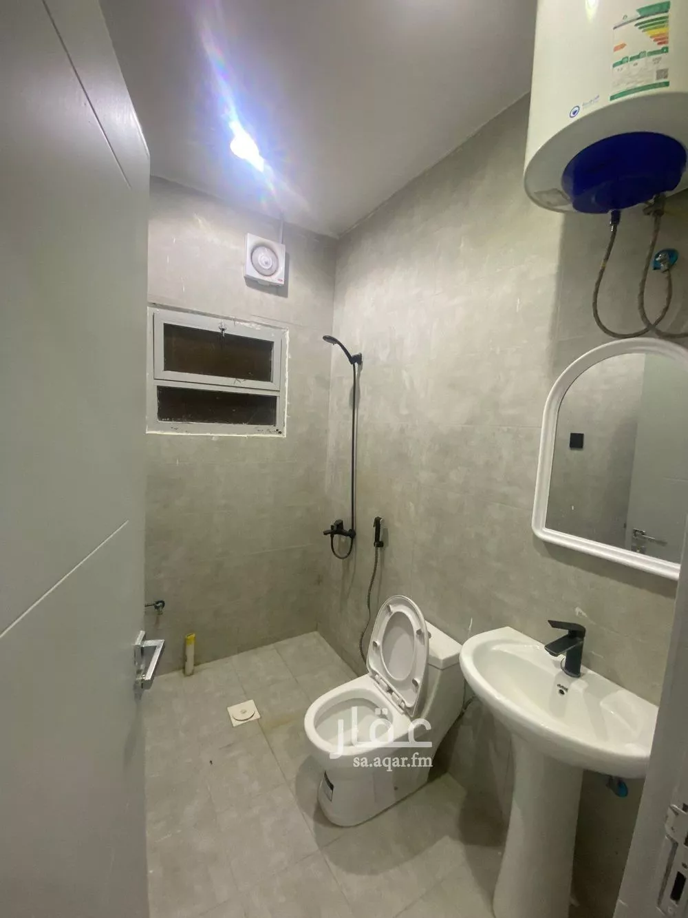 دور 1 غرف في العليا 4