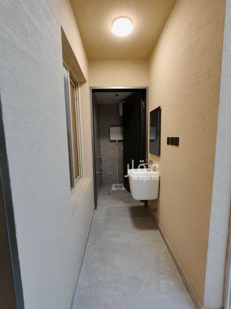 7 bedroom villa in Al Uraija Al Awsat, Riyadh 11