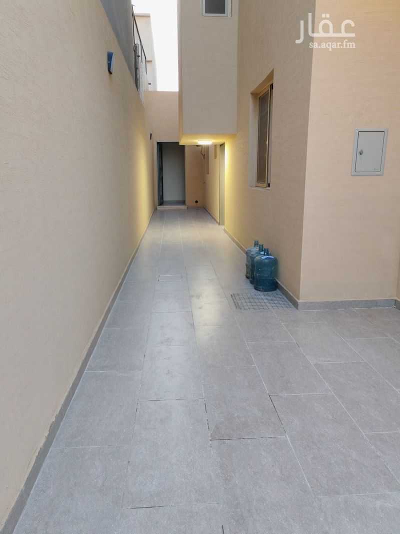 7 bedroom villa in Al Uraija Al Awsat, Riyadh 3
