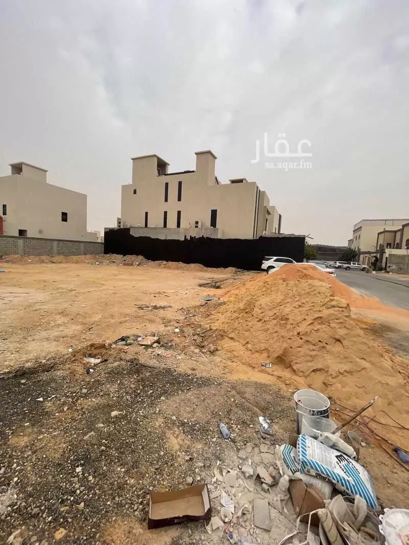 795 sqm land in Al Qairawan 3