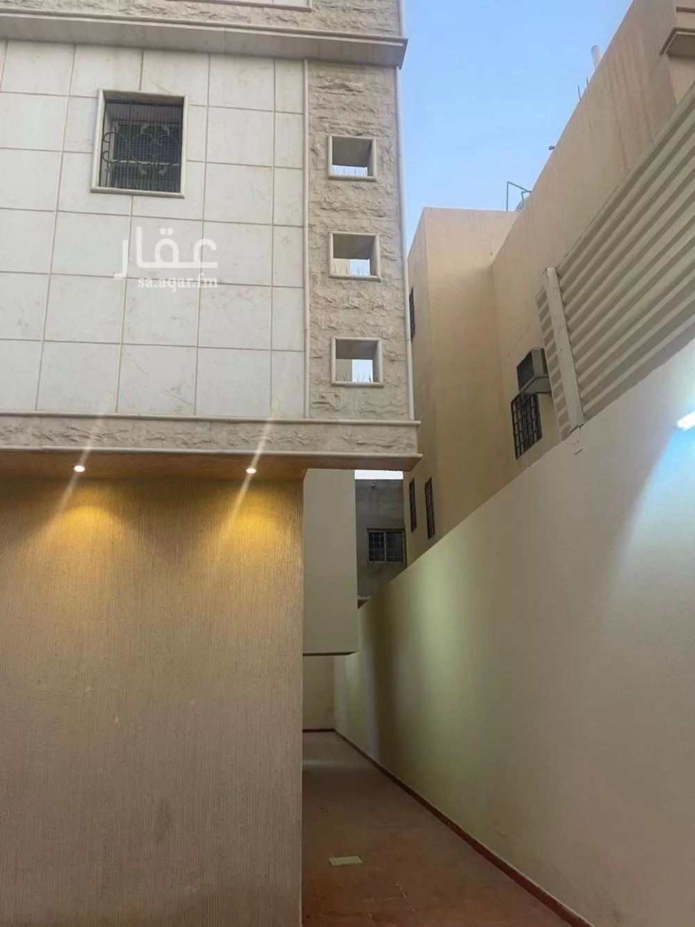250 sqm land in Ad Dar Al Baida 10