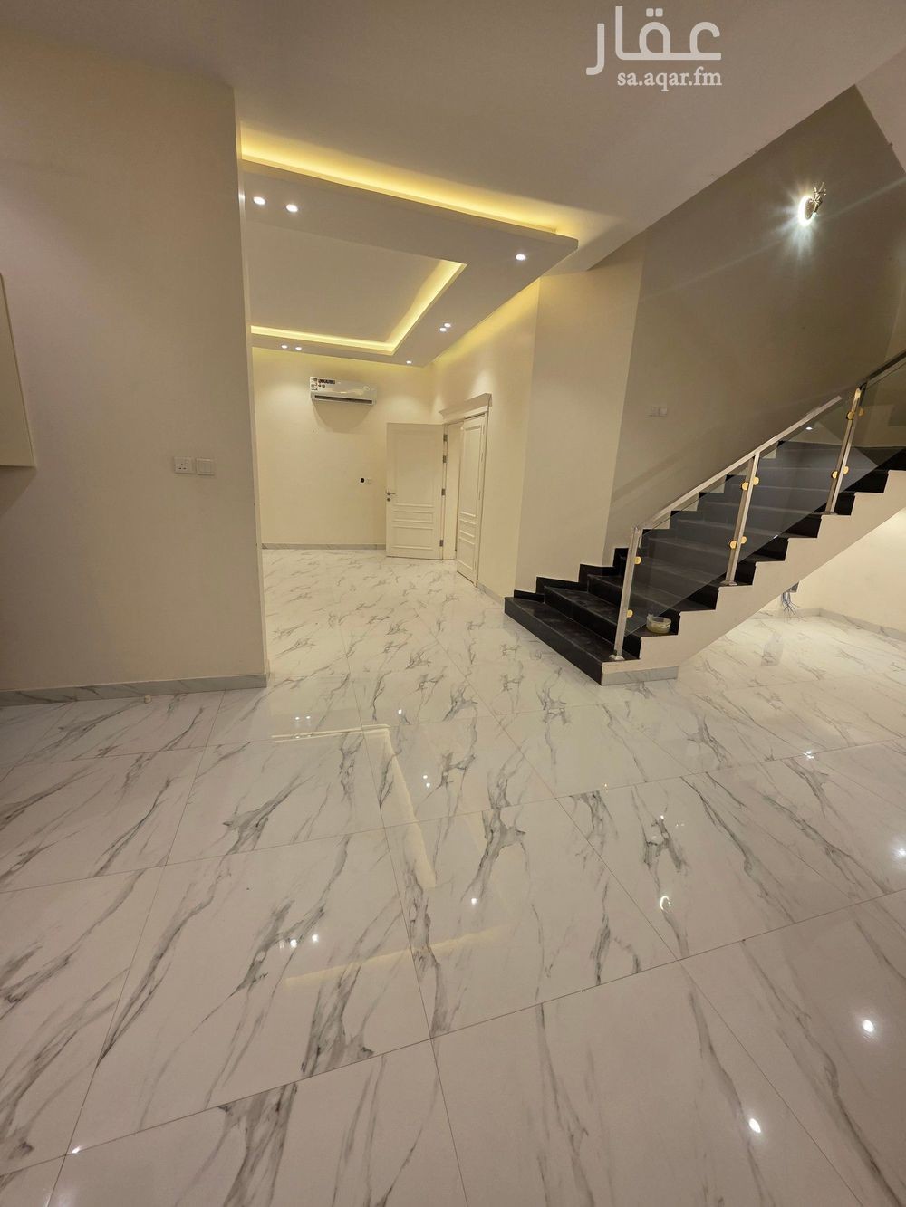 6 bedroom villa in Al Narjis, Riyadh 2