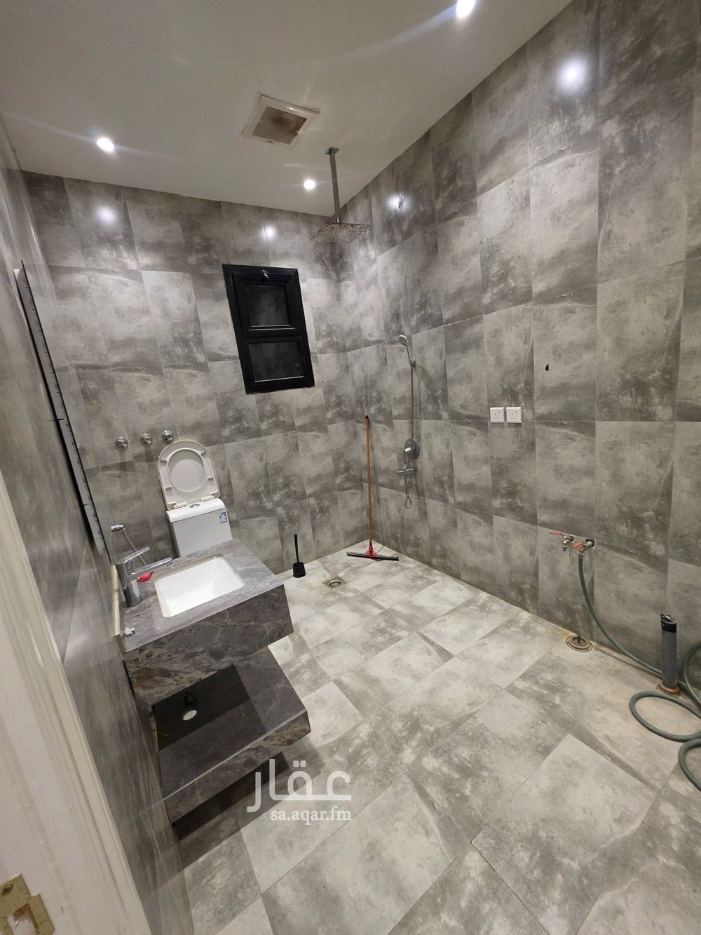6 bedroom villa in Al Narjis, Riyadh 8
