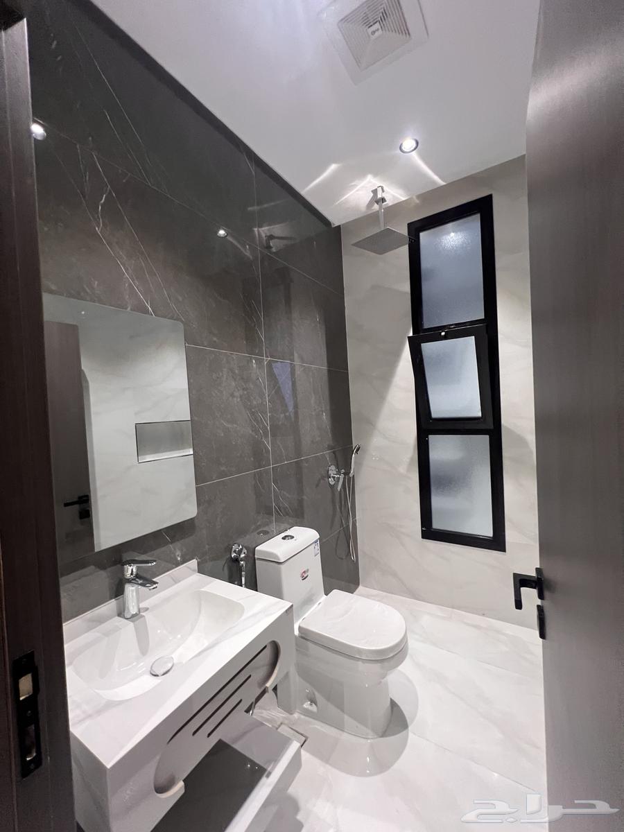 10 bedroom villa in Al Quraynah, Jeddah 18