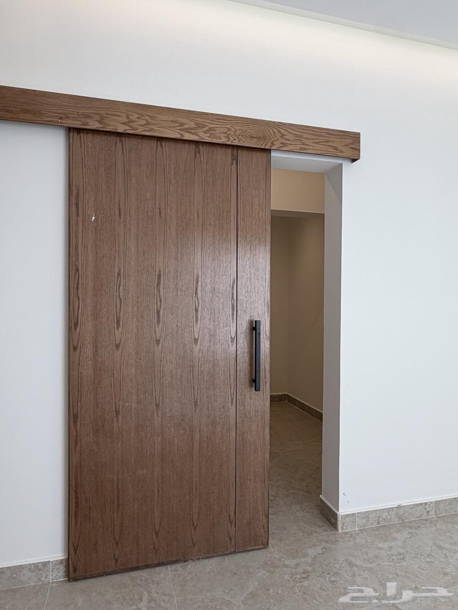 4 bedroom apartment in Al Basateen, Eastern Province 5