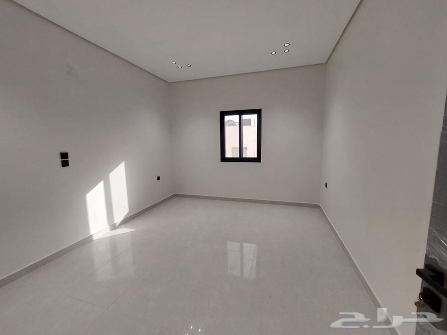 9 bedroom villa in Uhud, Eastern Province 13