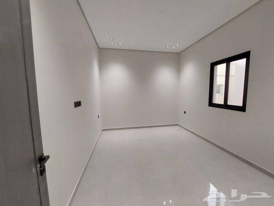 9 bedroom villa in Uhud, Eastern Province 9