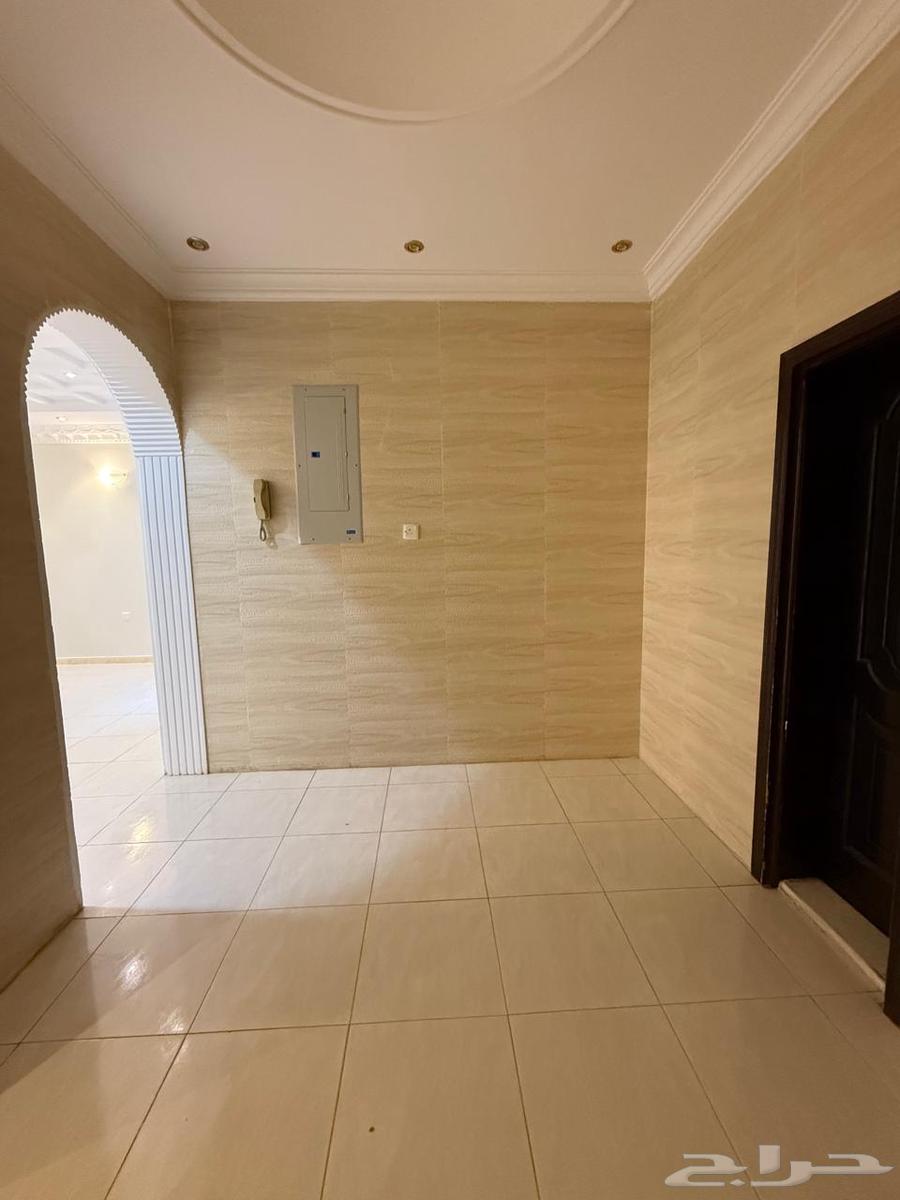 4 bedroom apartment in Al Salam, Madinah 9