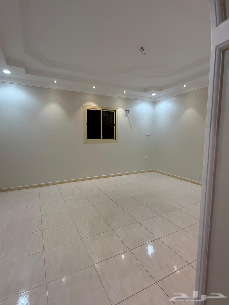 4 bedroom apartment in Al Salam, Madinah 10