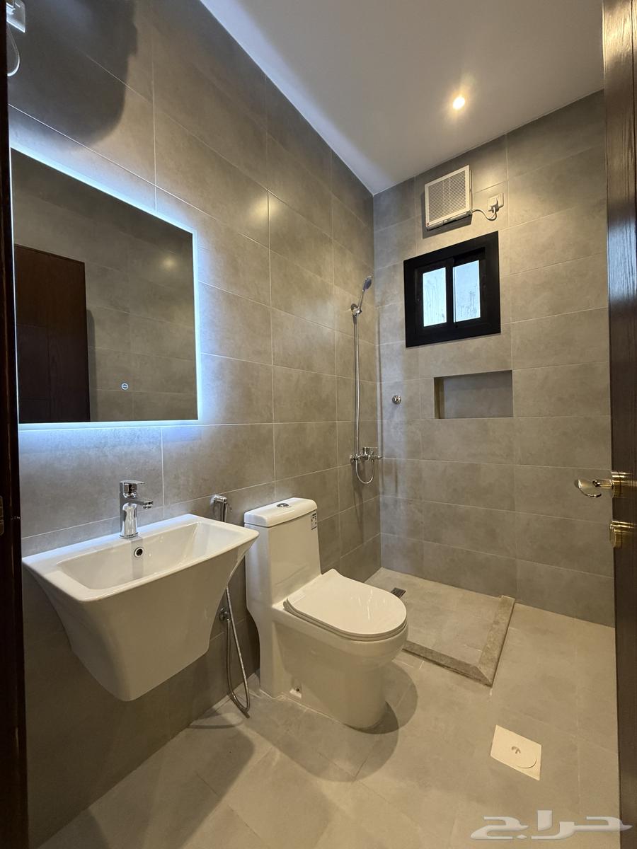 5 bedroom apartment in Al Rahmaniyyah, Jeddah 18