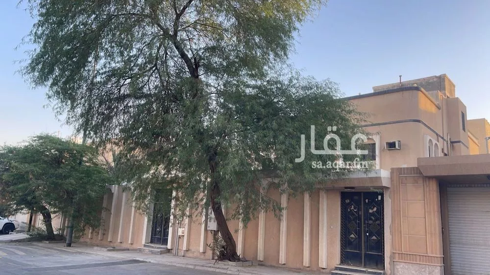 750 sqm land in Dhahrat Al Badiah 4