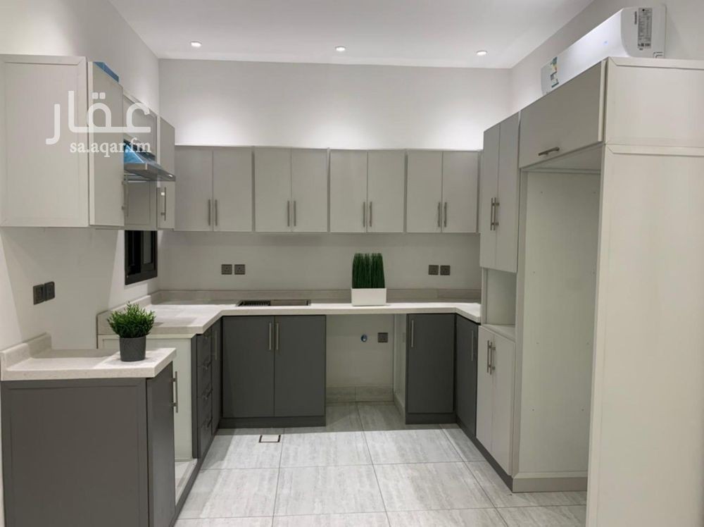 3 bedroom apartment in Riyadh 12