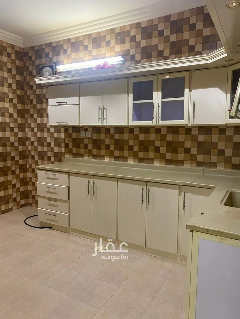 3 bedroom floor in Okaz 11