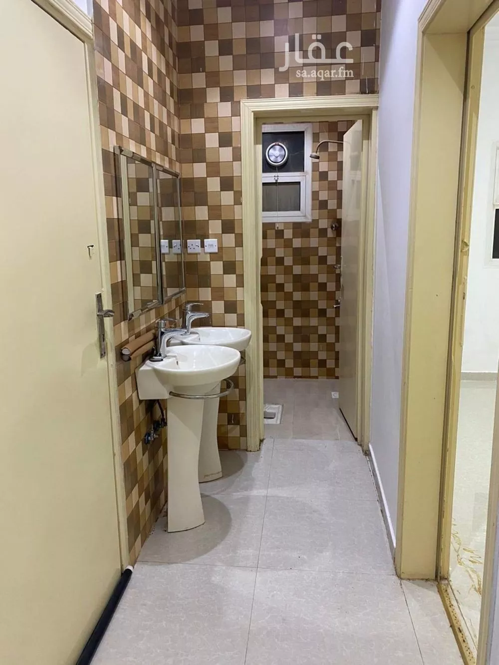 3 bedroom floor in Okaz 15