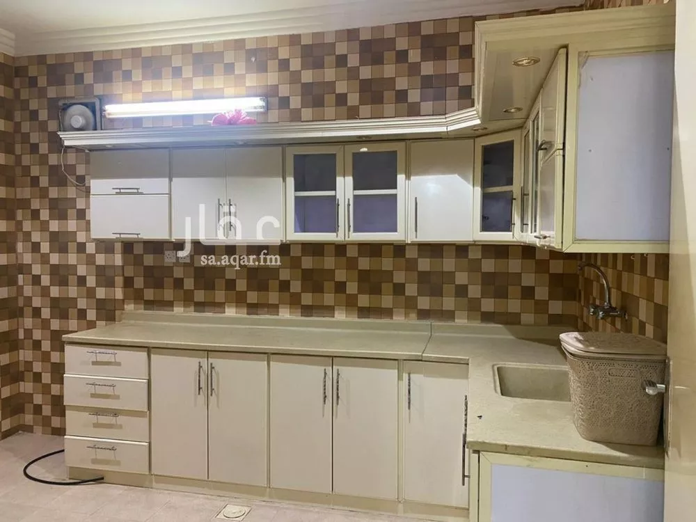3 bedroom floor in Okaz 22