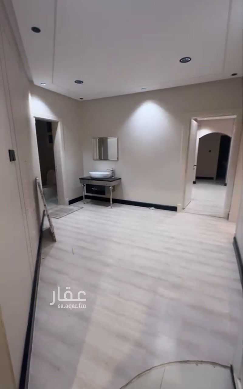 شقة 4 غرف في النفل، الرياض 2