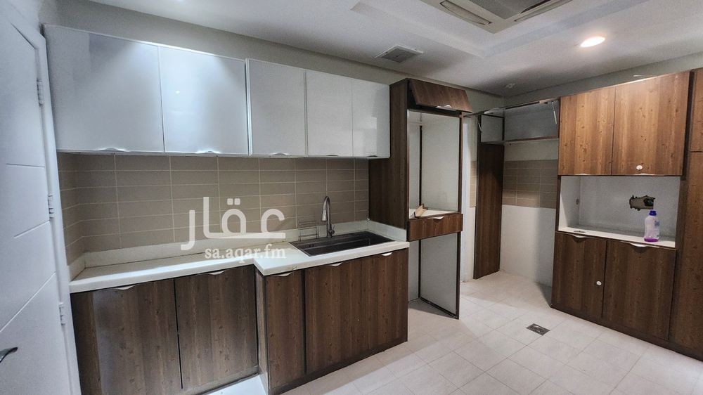 3 bedroom apartment in Al Malqa, Riyadh 13