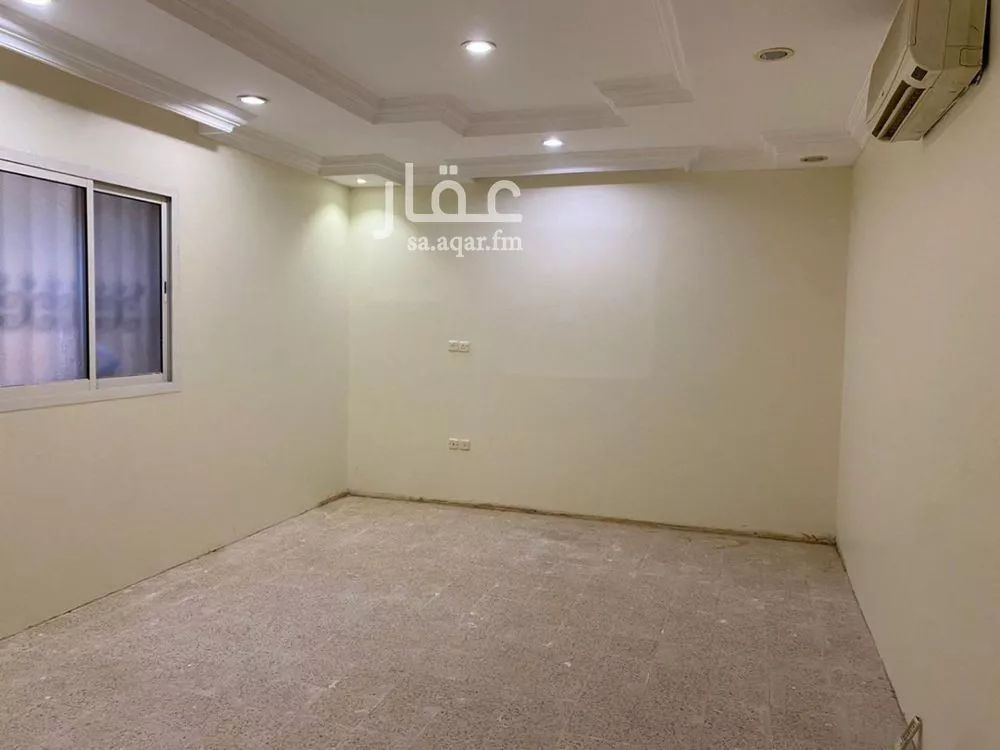 أرض 695 م² في التعاون 8