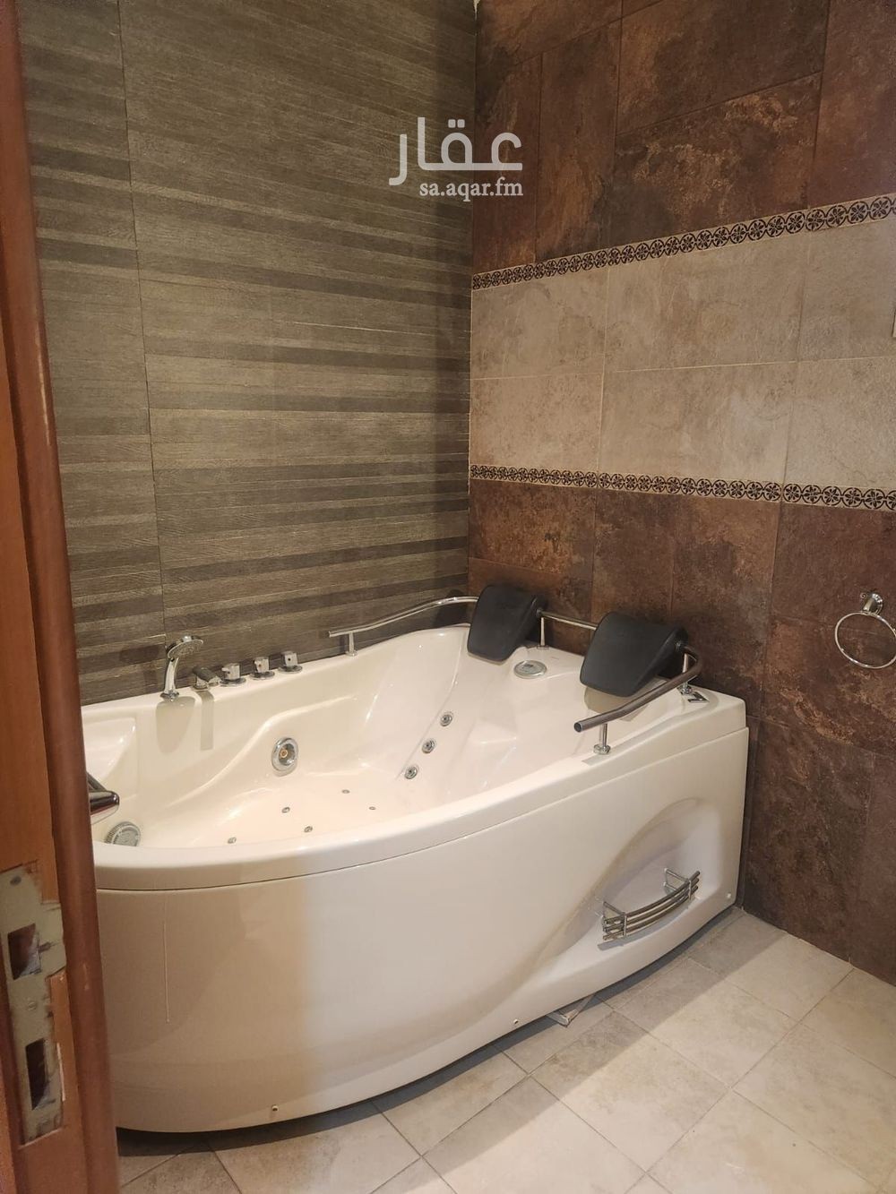 4 bedroom villa in Al Zahra, Jeddah 10