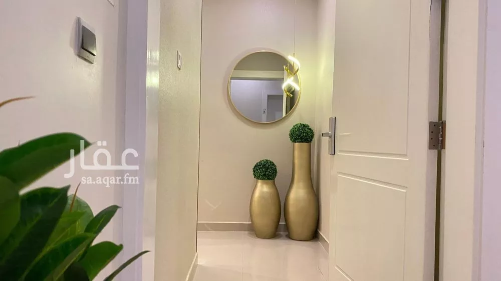 3 bedroom apartment in Al Malqa 7
