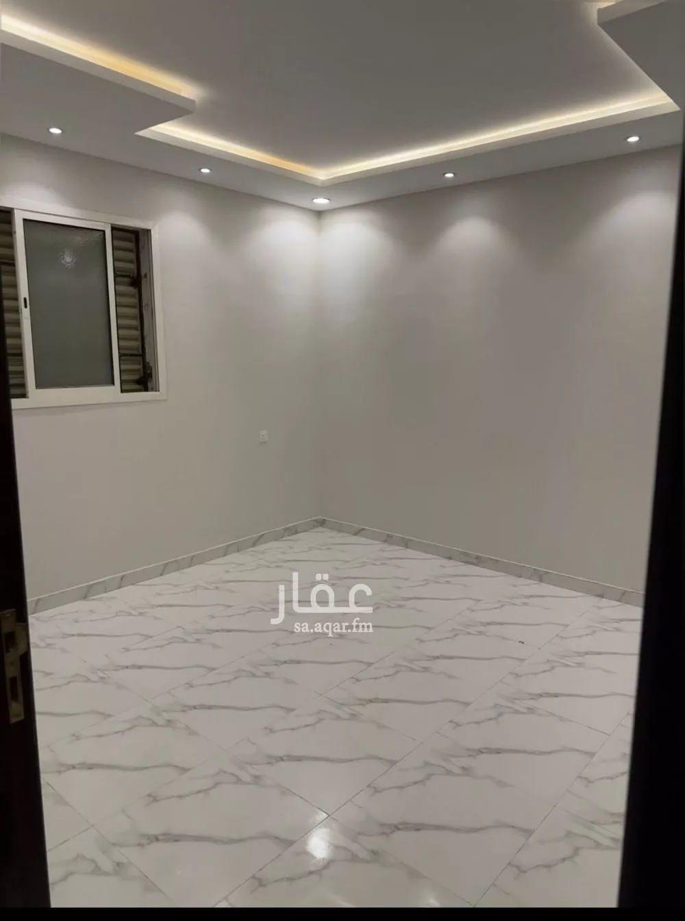 3 bedroom apartment in Dahiat Namar 5