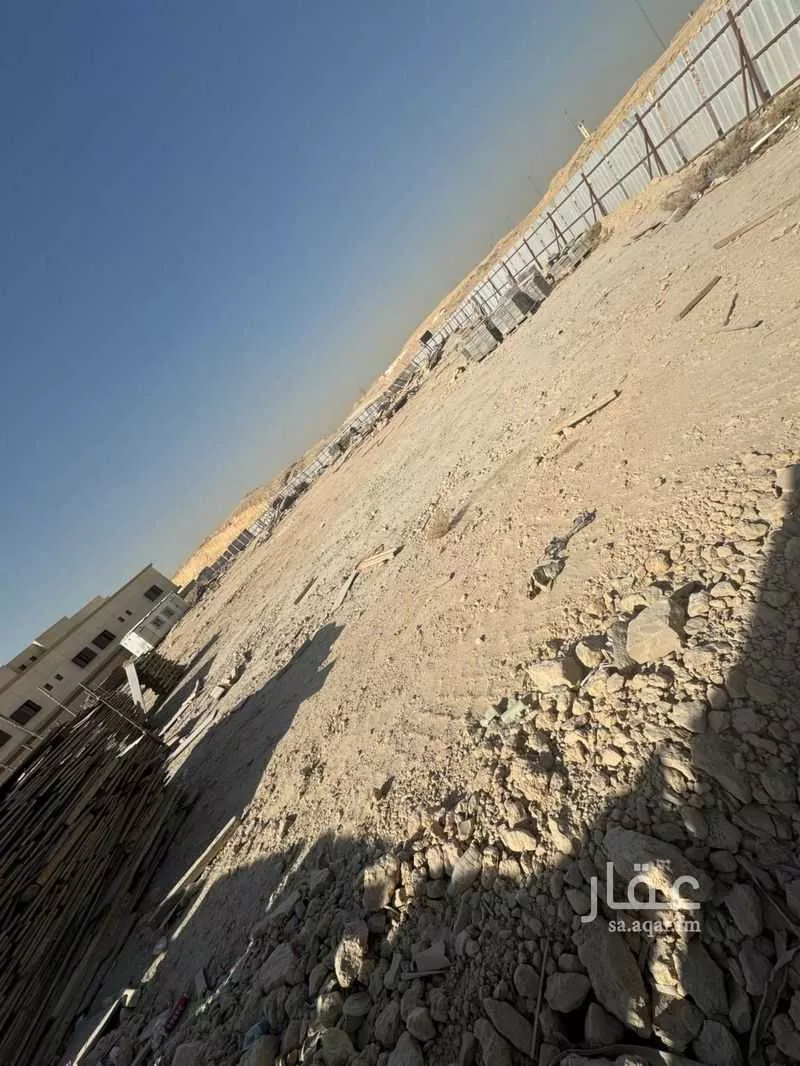 1776 sqm land in Al Masani 3