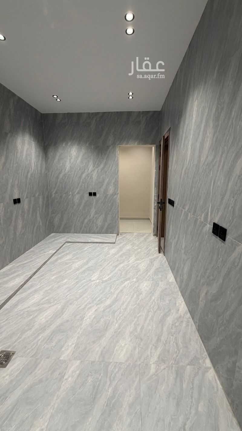 4 bedroom apartment in Ash Shulah, Eastern Province 17