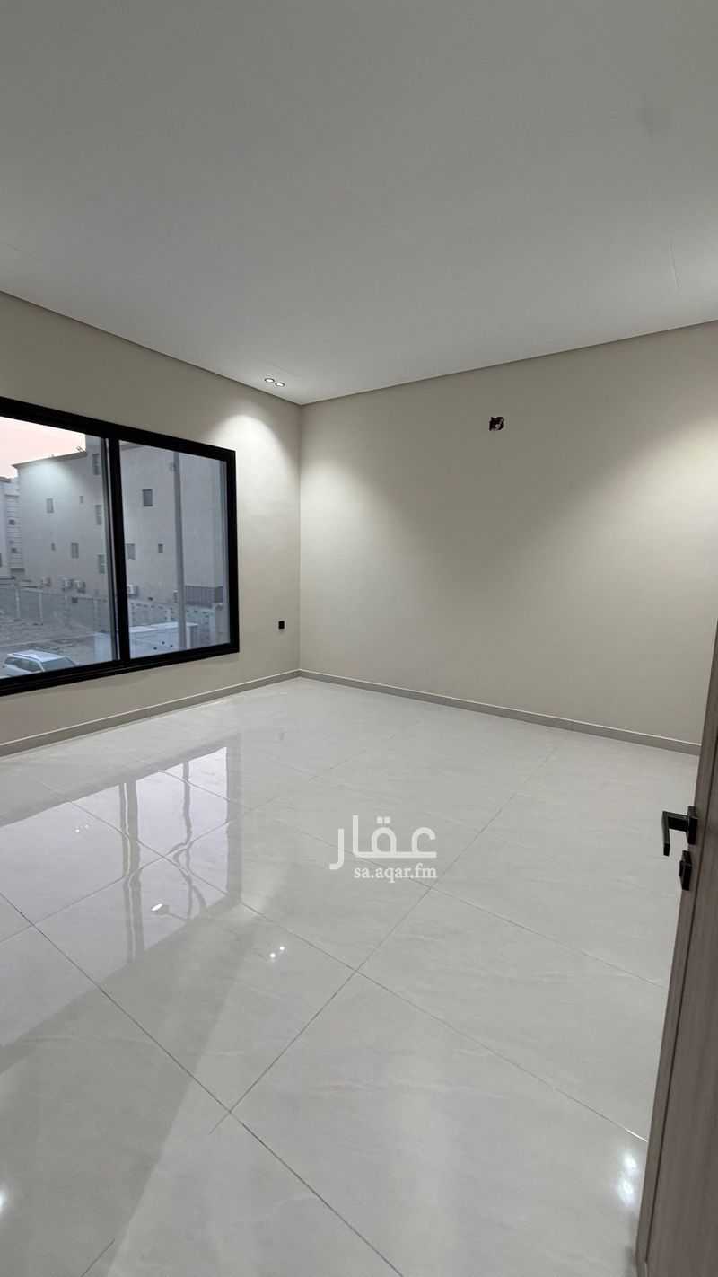 4 bedroom apartment in Ash Shulah, Eastern Province 2