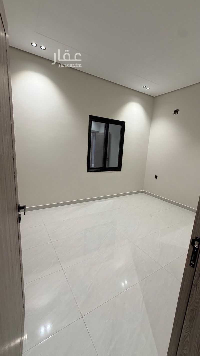4 bedroom apartment in Ash Shulah, Eastern Province 4
