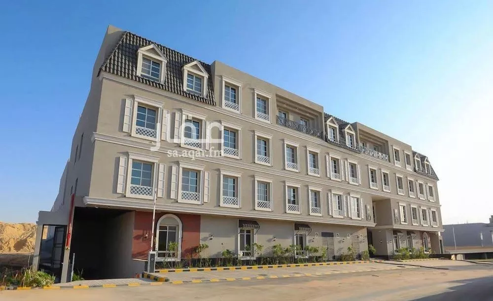 4 bedroom apartment in Al Narjis 6