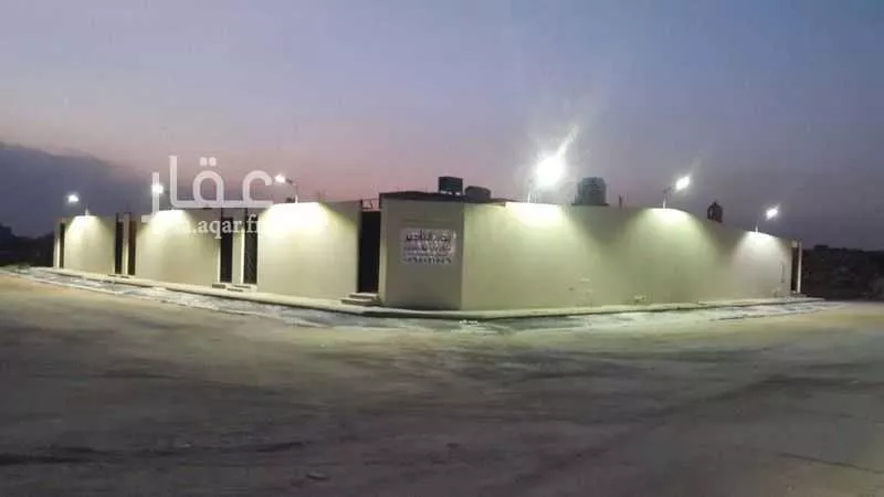 900 sqm land in Al Mahdiyyah 3