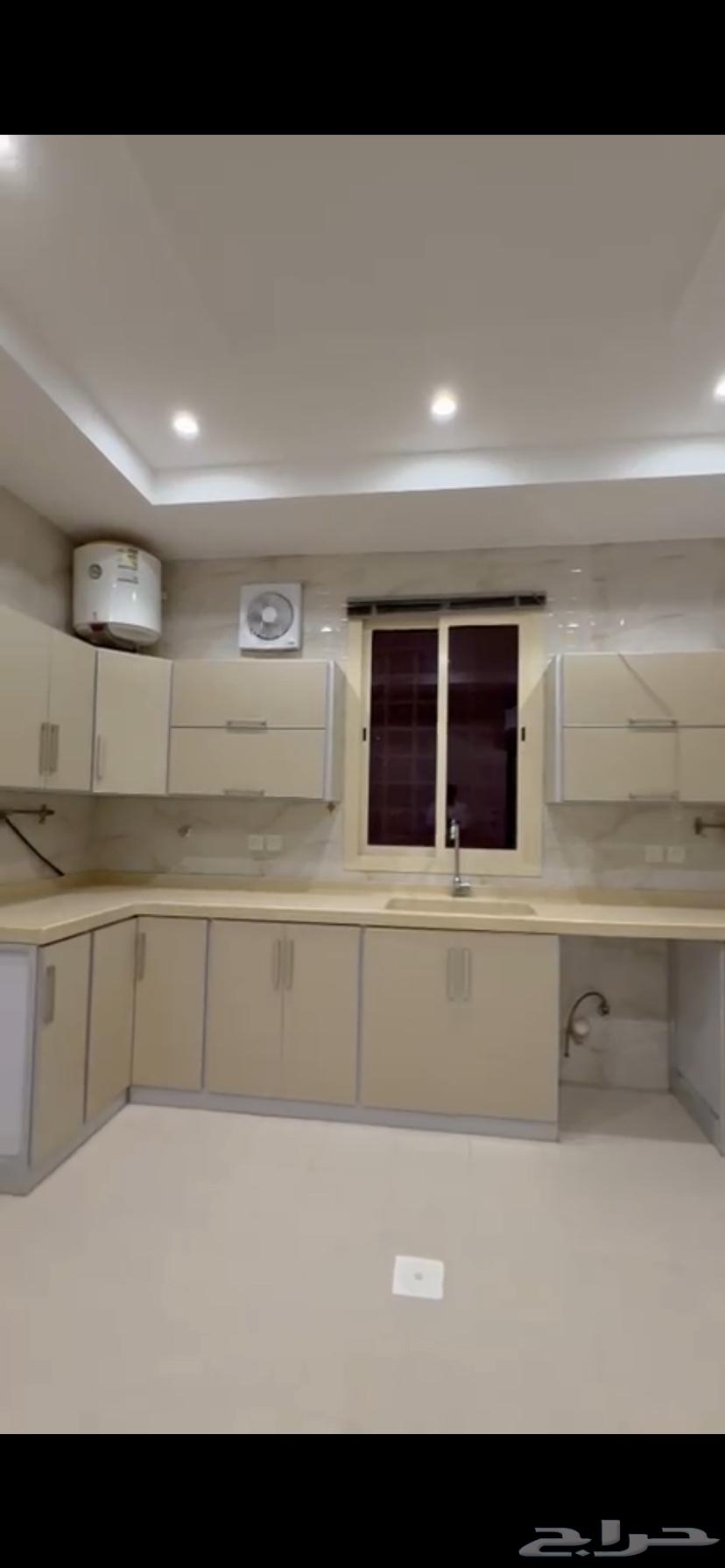 3 bedroom apartment in Al Yaqout, Jeddah 11