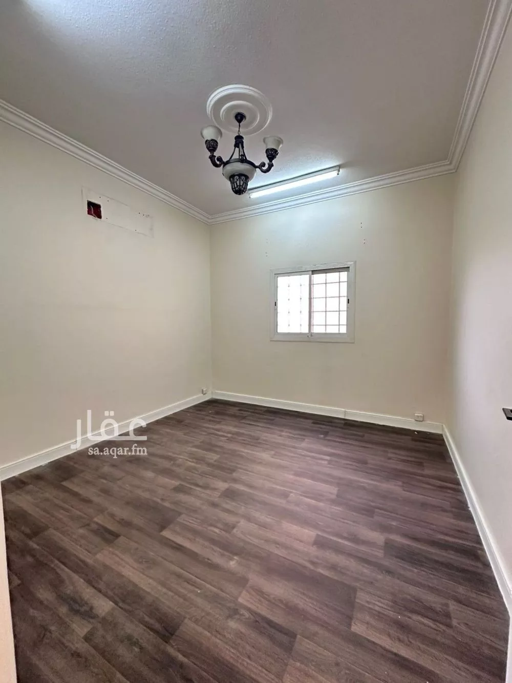 3 bedroom floor in Al Yarmouk 9