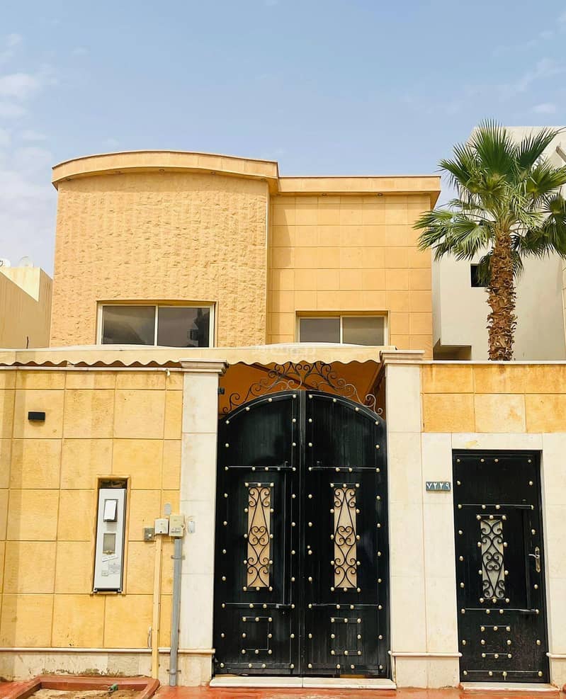4 bedroom villa in Hittin, Riyadh 5