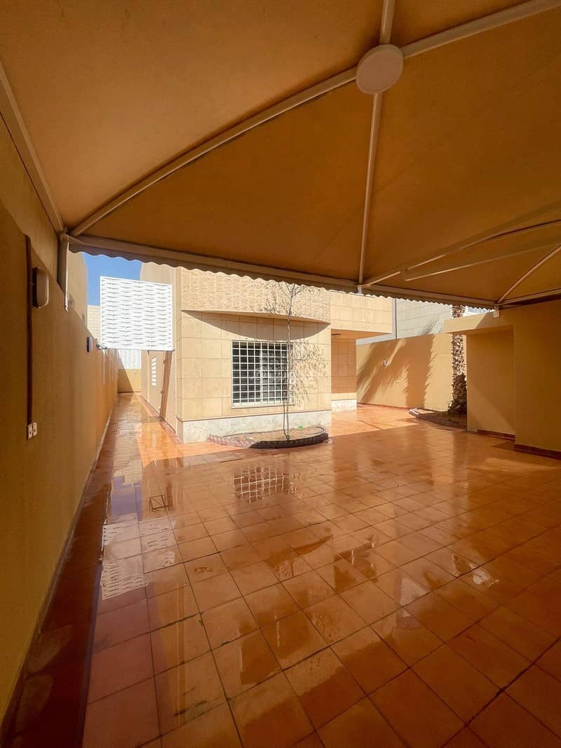 4 bedroom villa in Hittin, Riyadh 9