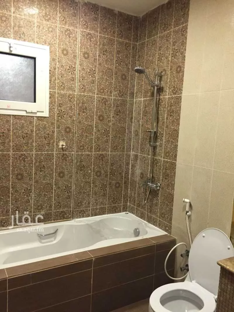 4 bedroom apartment in Al Qusur, Eastern Province 17