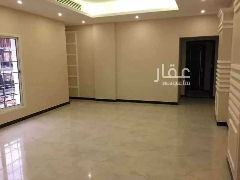 4 bedroom apartment in Al Qusur, Eastern Province 13
